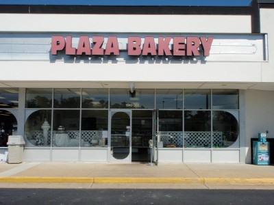 plaza bakery